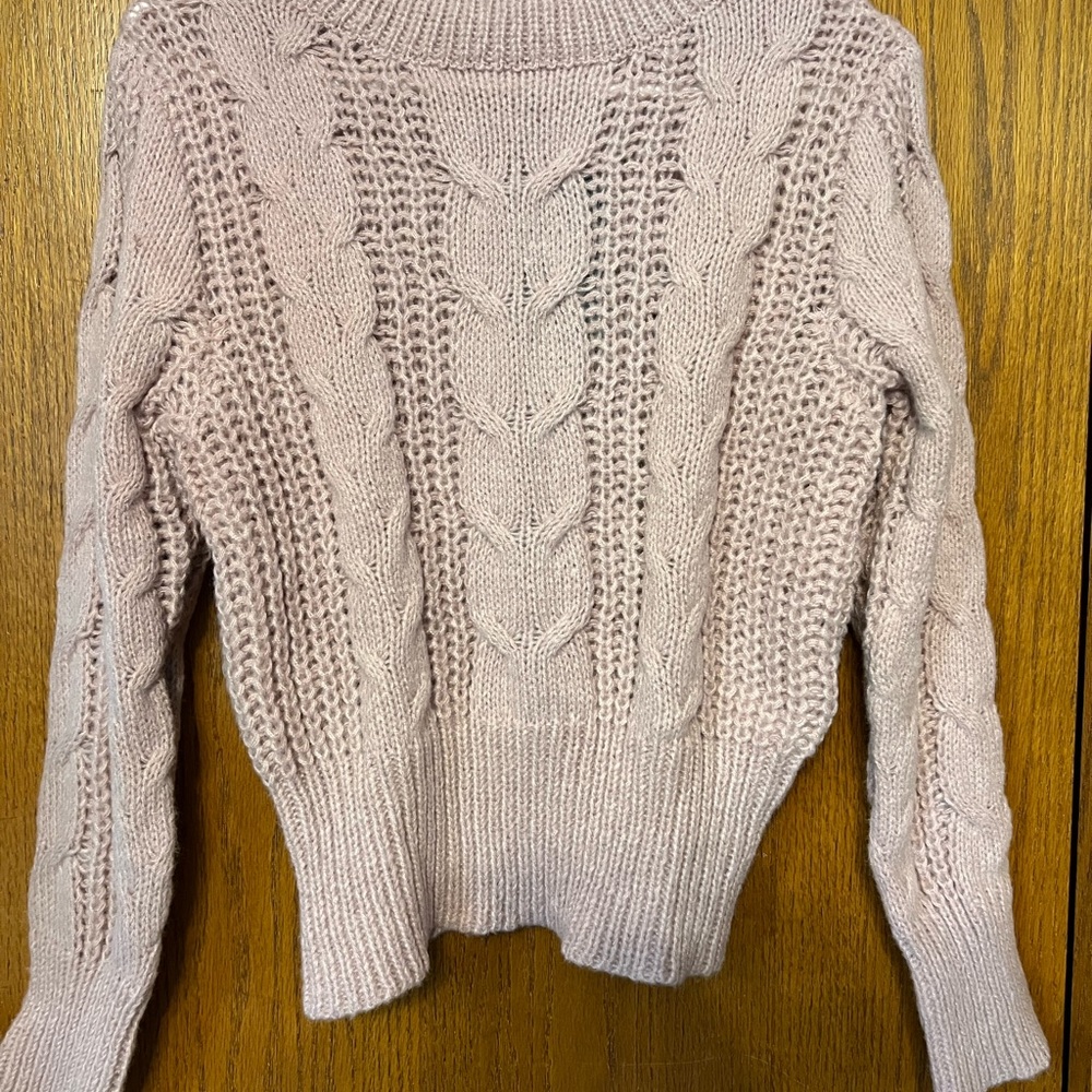 Womens pink pullover sweater s/m NWT